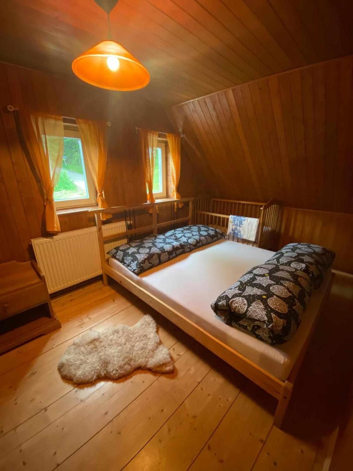 Chaloupka U Lisaka Villa Snezne  ภายนอก รูปภาพ